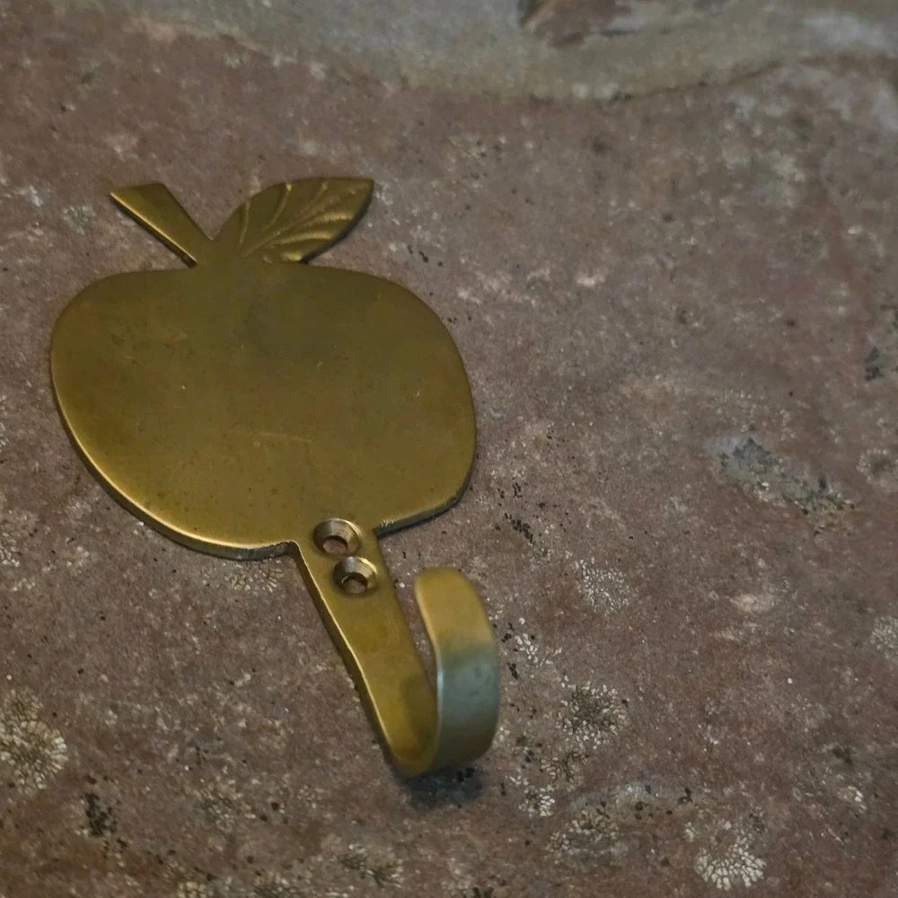 Vintage Solid Brass Apple Wall Hook Gold Fruit Kitchen Towel Key Hanger MCM